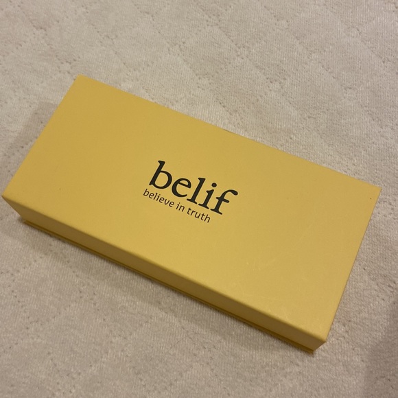 Belief summer kit cooling patch, roller and bag. - Picture 8 of 11